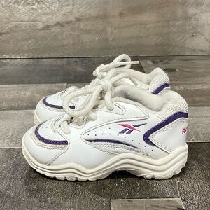Girls Reebok Sneakers Size 5W
